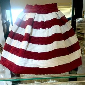 Chic Game Day Skirt!